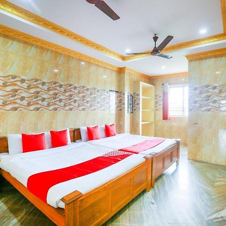 Oyo 68796 Shanthi Mahal Chennai Ngoại thất bức ảnh