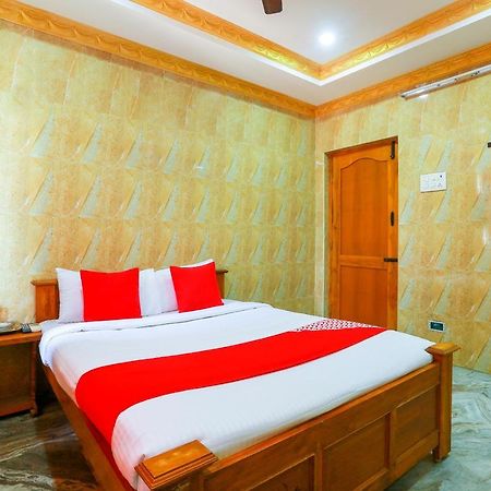 Oyo 68796 Shanthi Mahal Chennai Ngoại thất bức ảnh